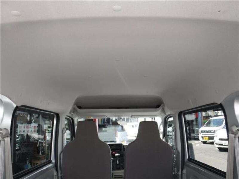 MINICAB VAN