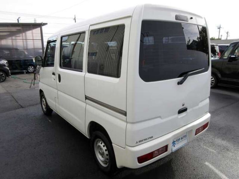 MINICAB VAN