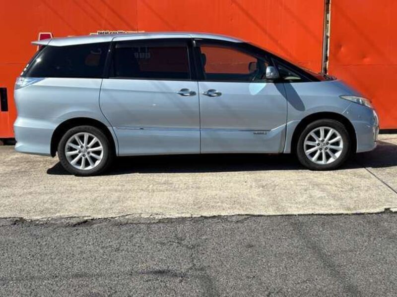 ESTIMA HYBRID