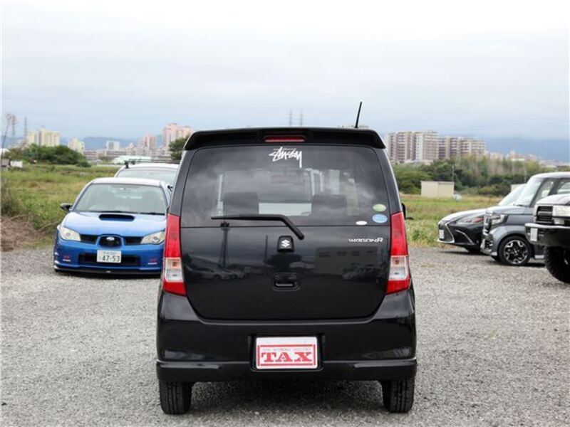 WAGON R