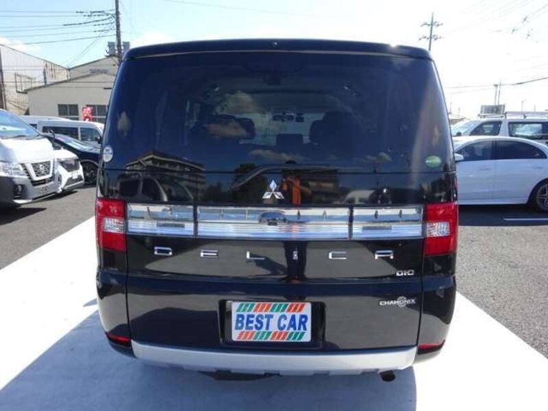 DELICA D5