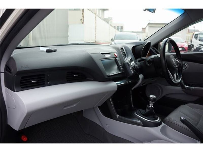 CR-Z