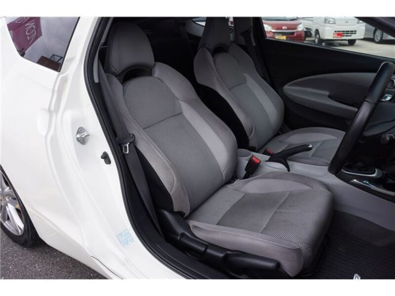 CR-Z