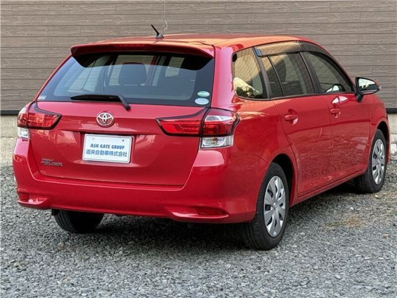 COROLLA FIELDER