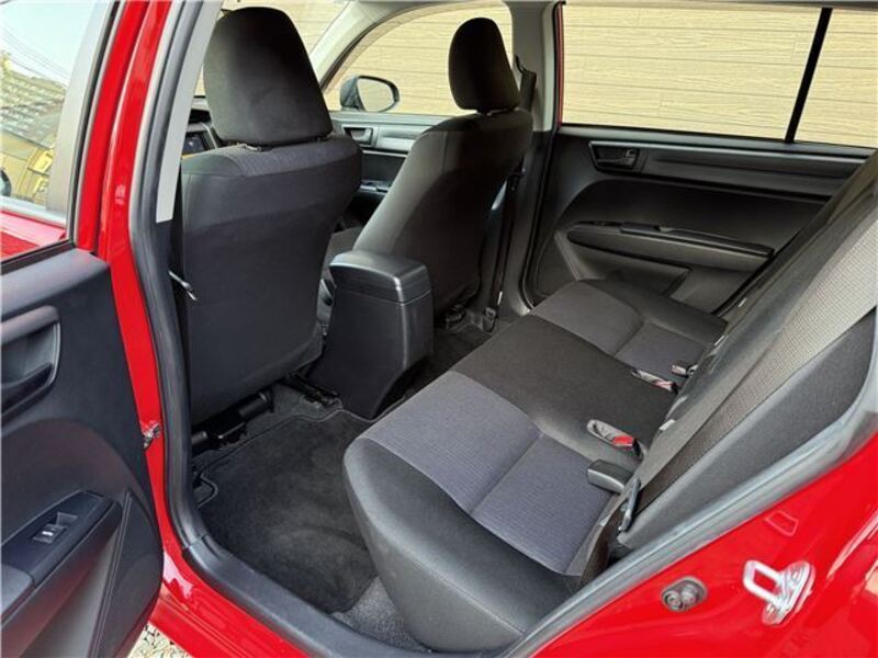 COROLLA FIELDER