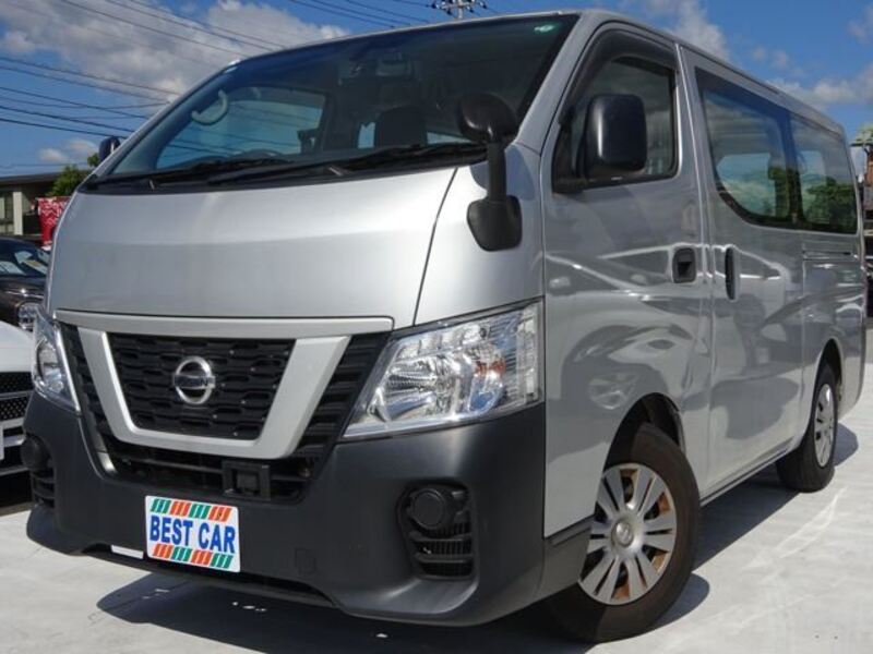 NV350 CARAVAN-0