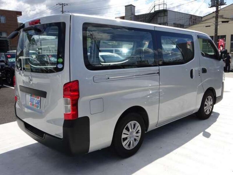 NV350 CARAVAN