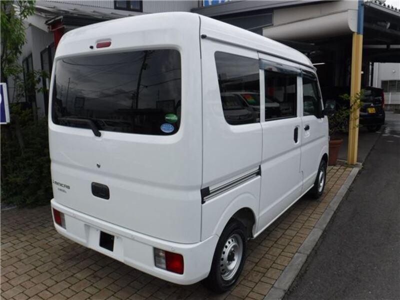 MINICAB VAN