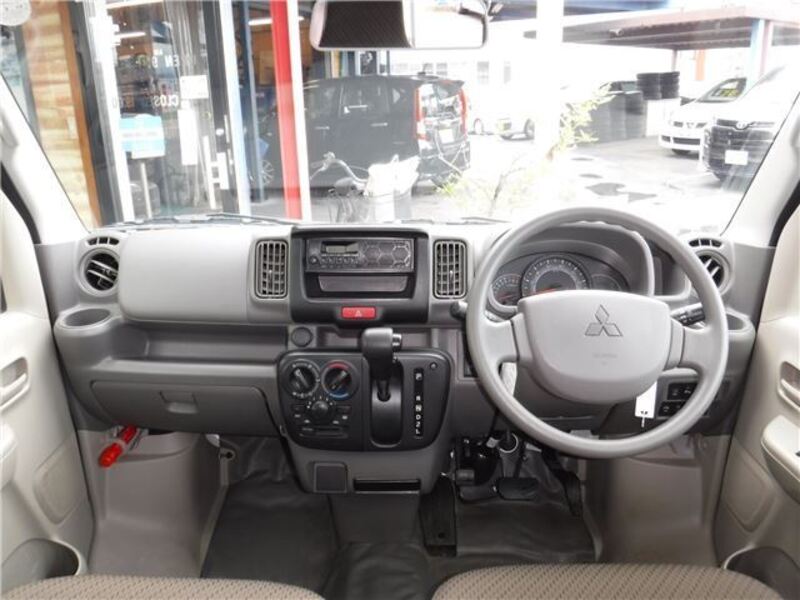 MINICAB VAN