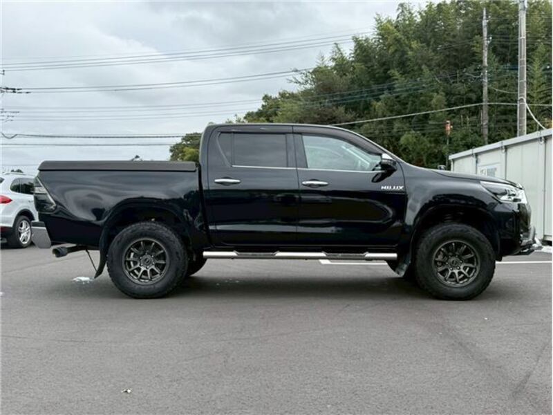HILUX