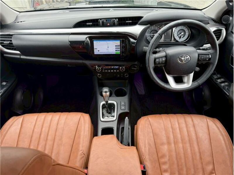 HILUX