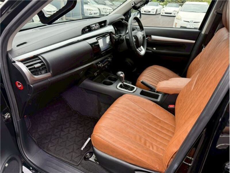 HILUX