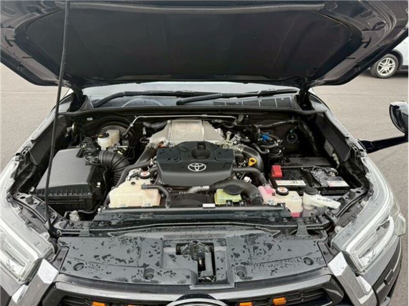 HILUX