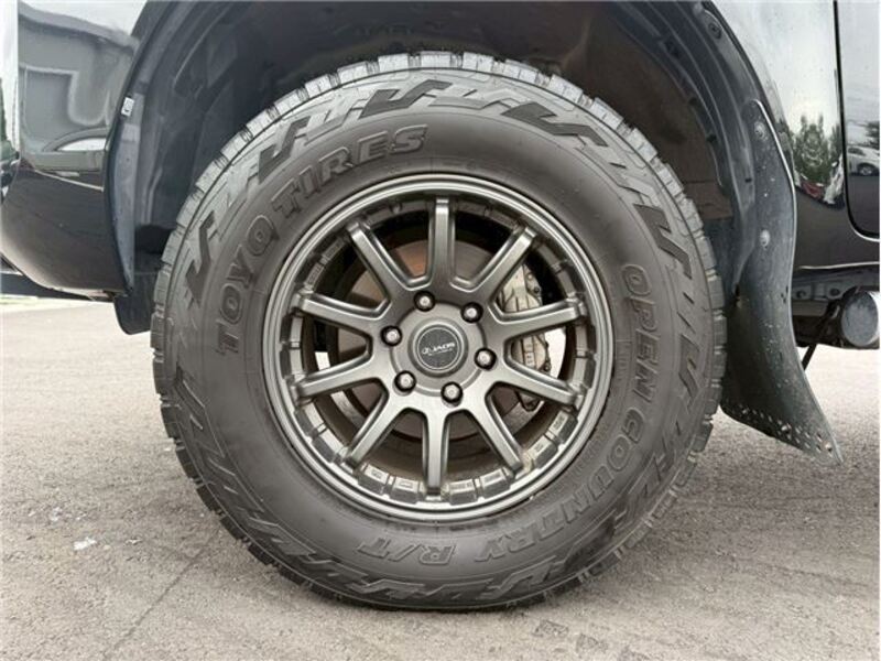 HILUX