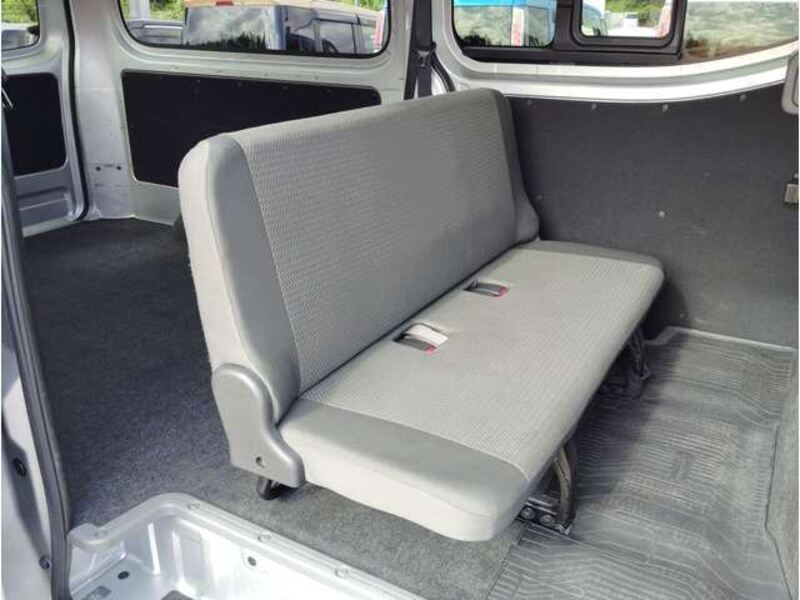 NV350 CARAVAN