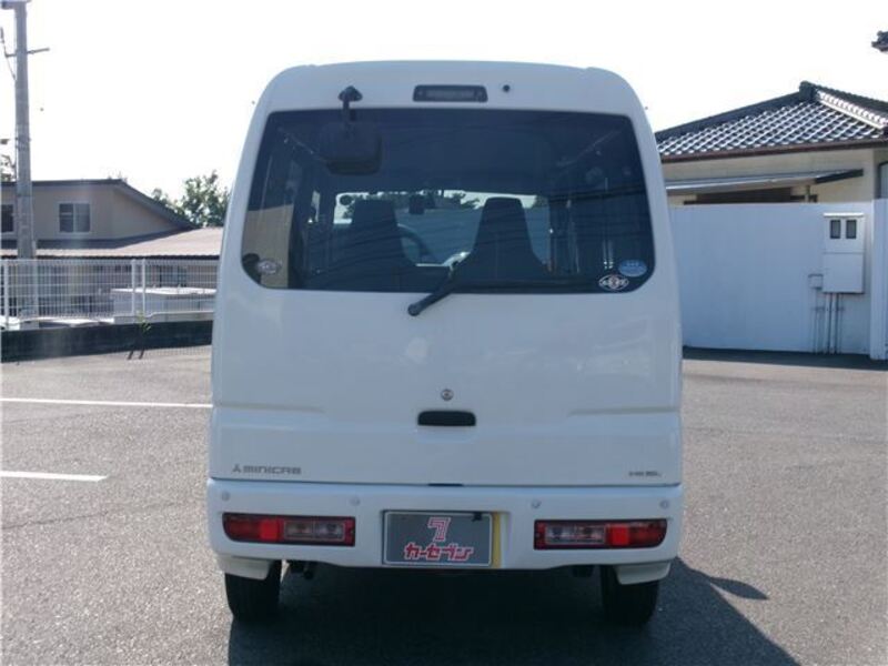 MINICAB VAN