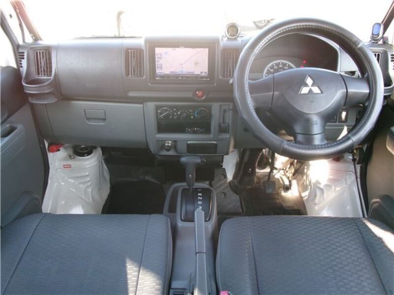 MINICAB VAN