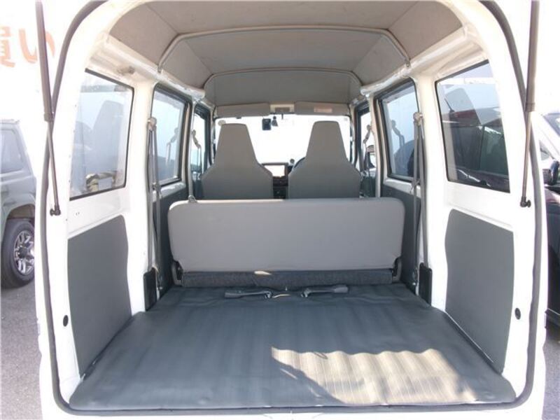 MINICAB VAN