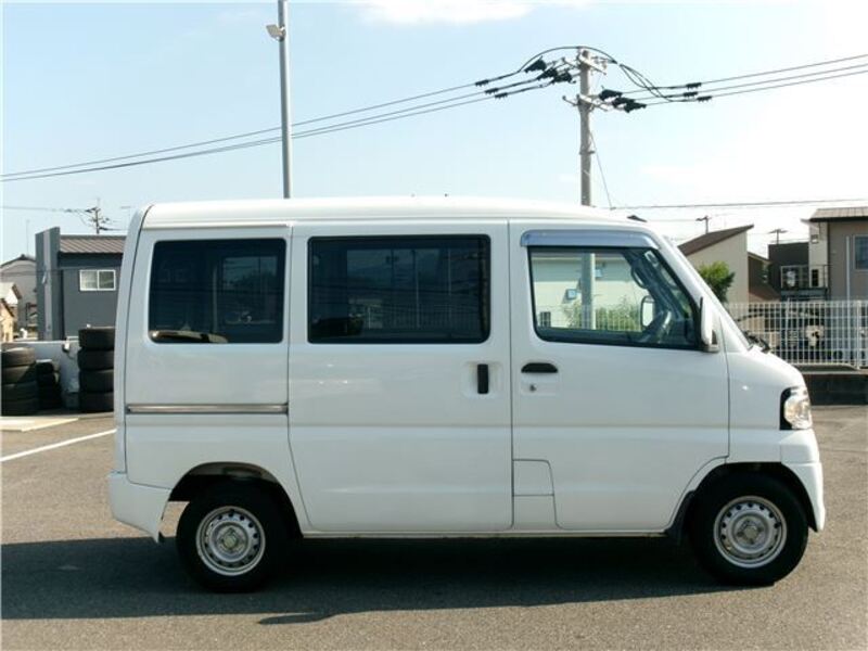 MINICAB VAN