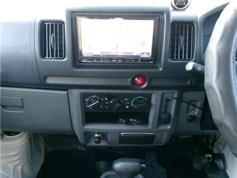 MINICAB VAN