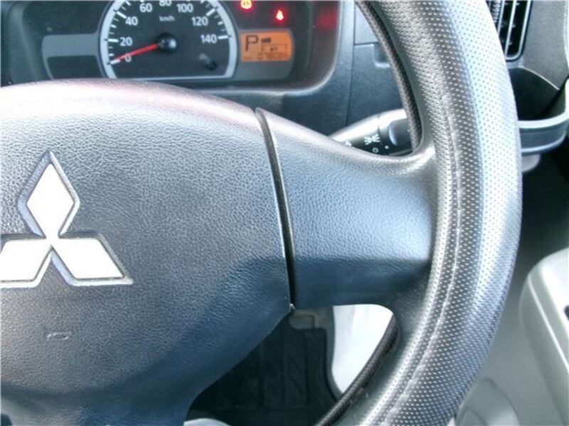 MINICAB VAN