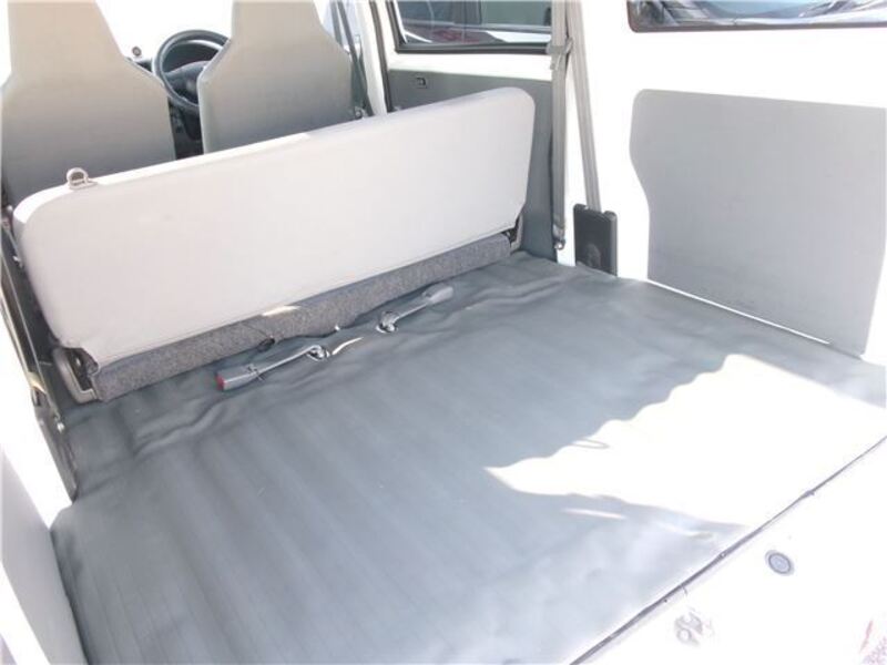 MINICAB VAN