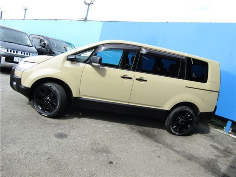 DELICA D5
