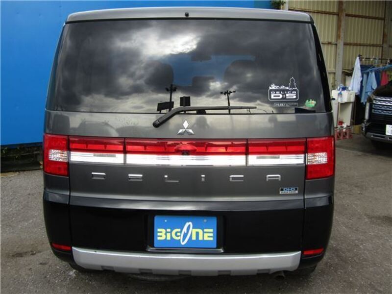 DELICA D5