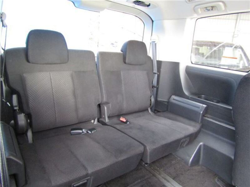 DELICA D5