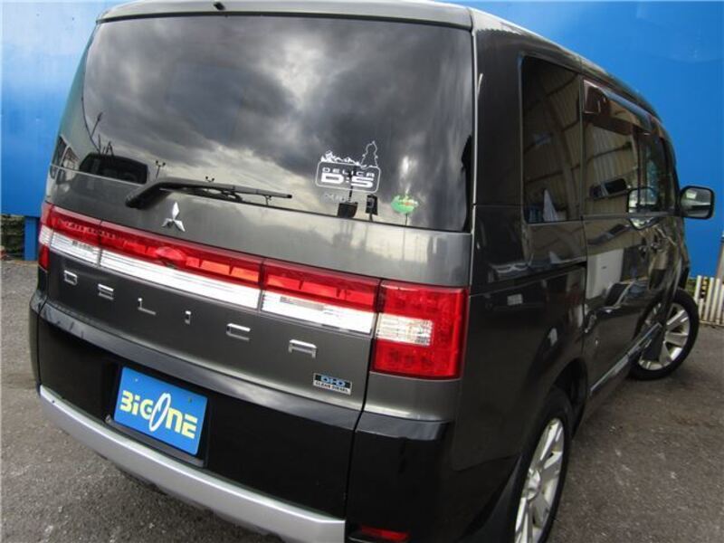 DELICA D5