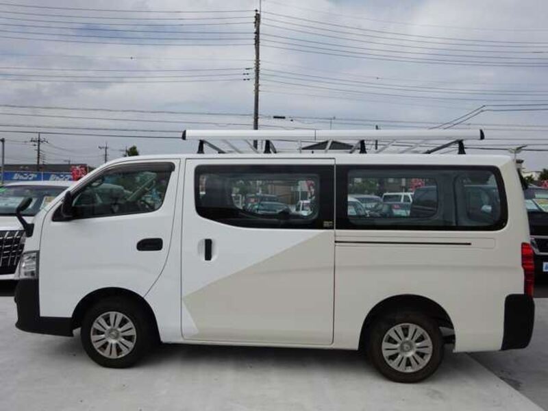 NV350 CARAVAN