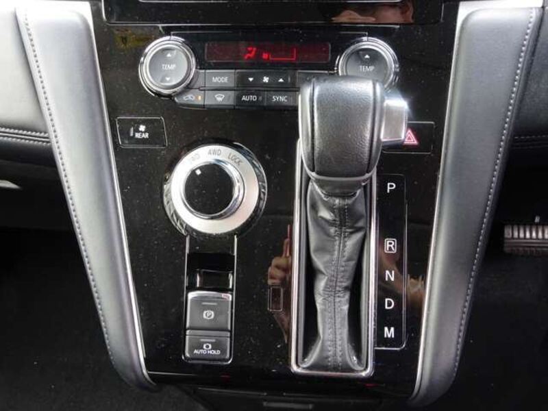 DELICA D5