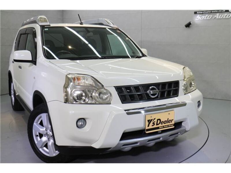 X-TRAIL
