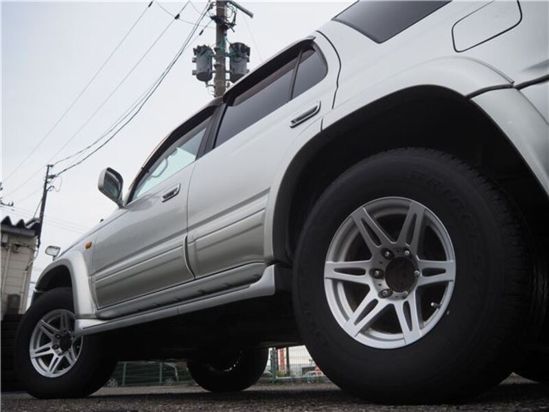 HILUX SURF