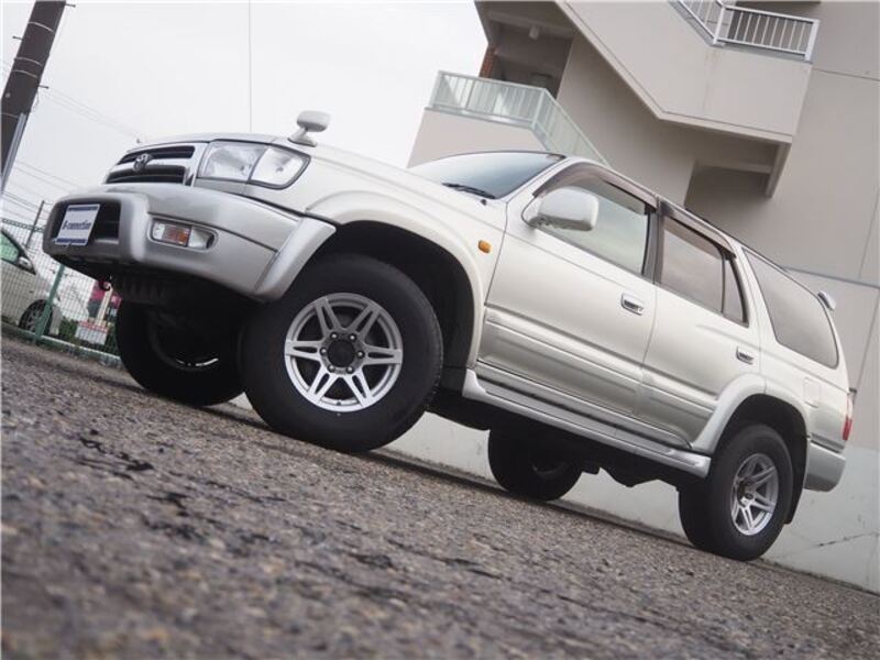 HILUX SURF