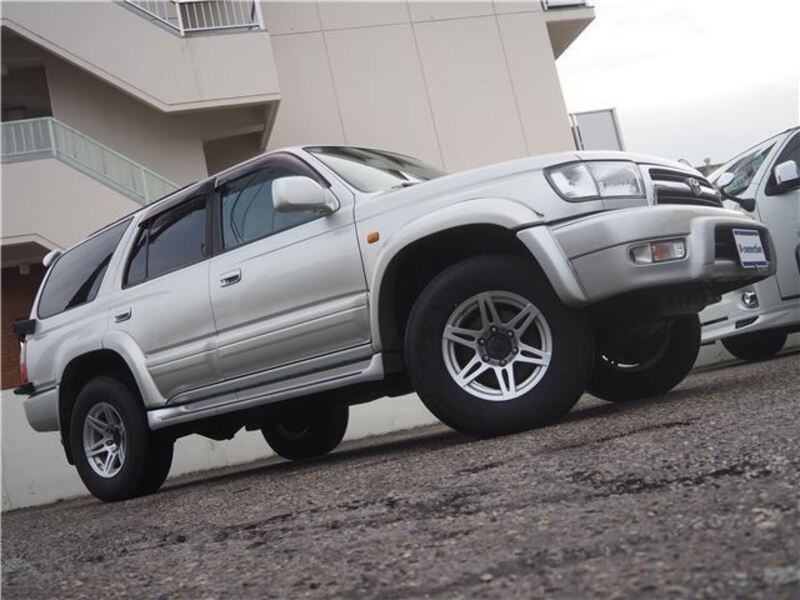 HILUX SURF