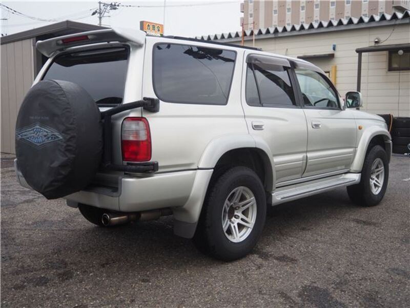 HILUX SURF