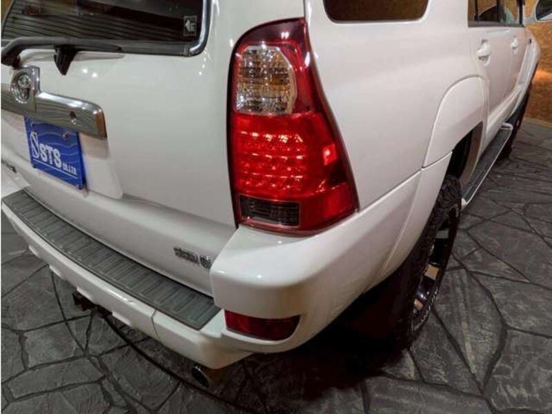HILUX SURF
