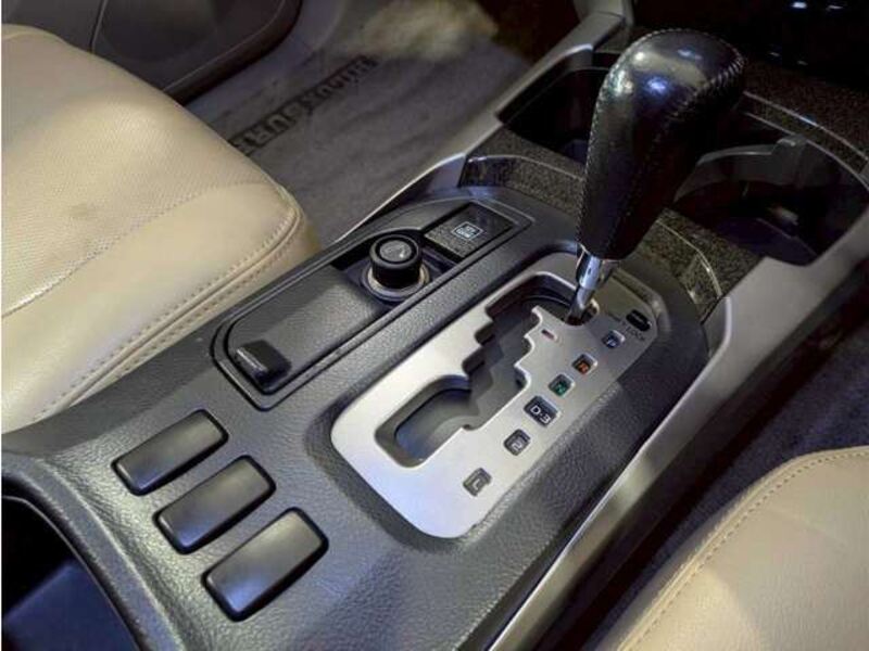 HILUX SURF
