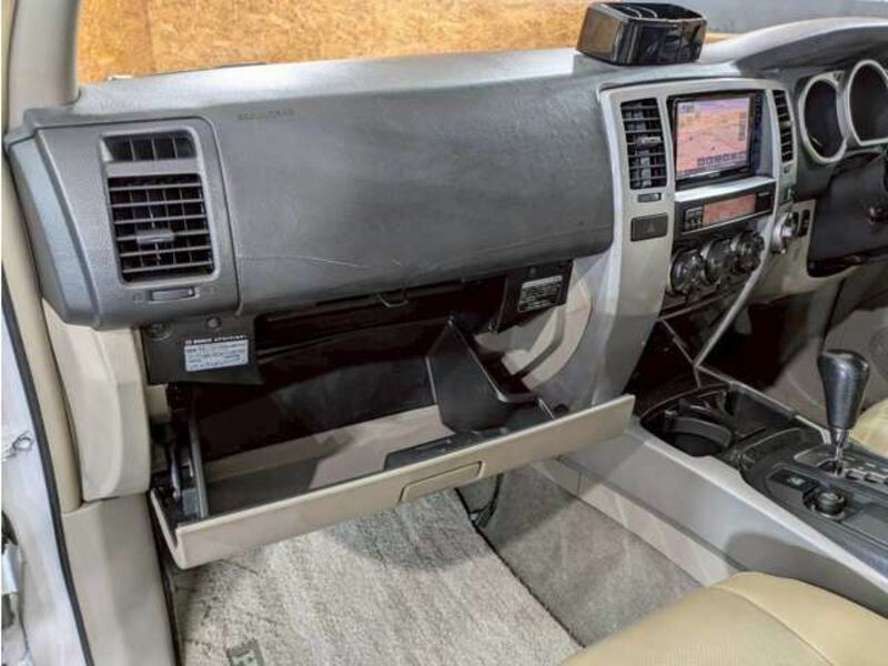 HILUX SURF