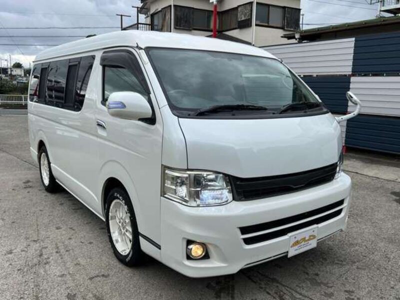 HIACE