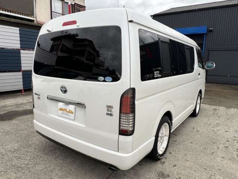 HIACE