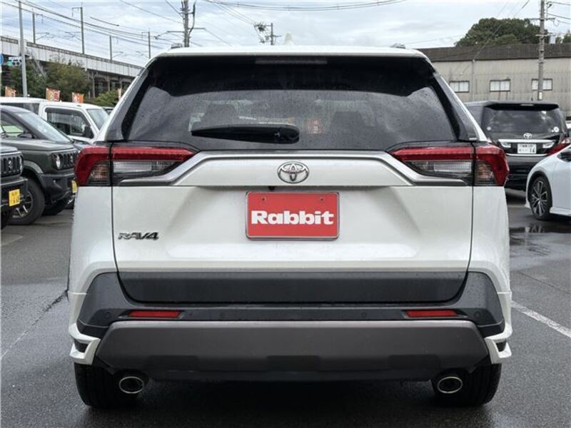 RAV4