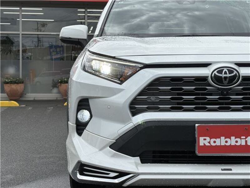 RAV4