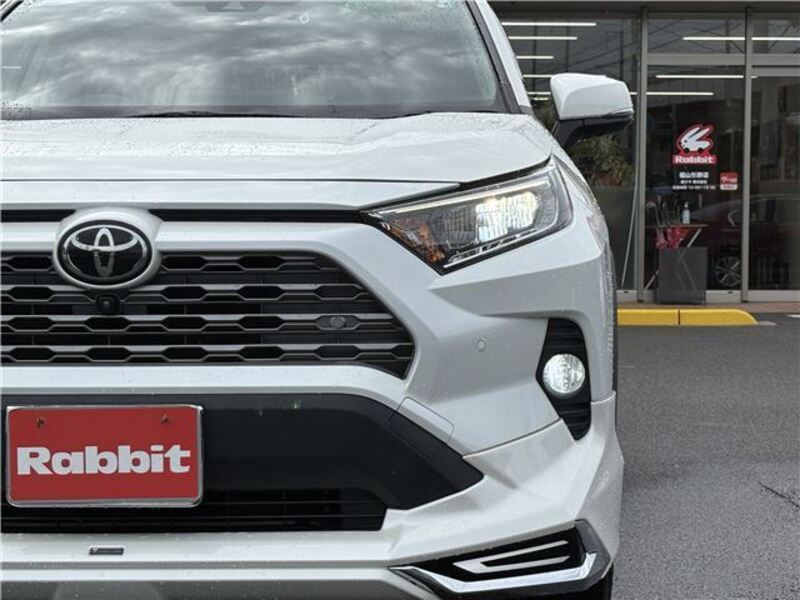 RAV4