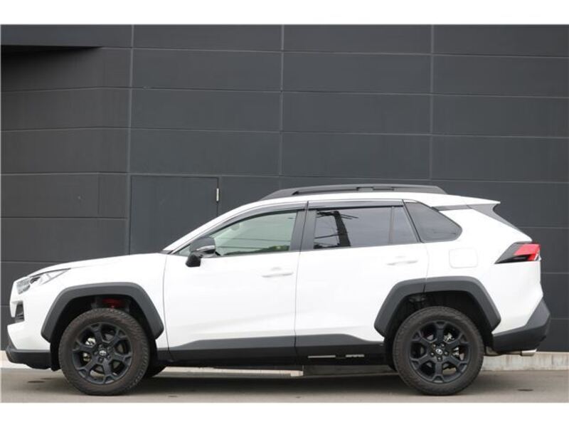 RAV4