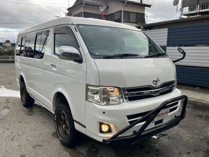 HIACE