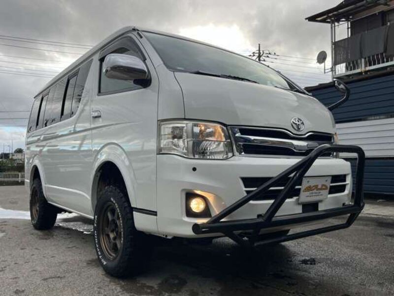 HIACE