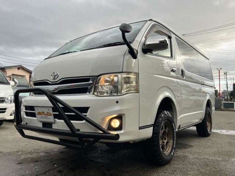 HIACE
