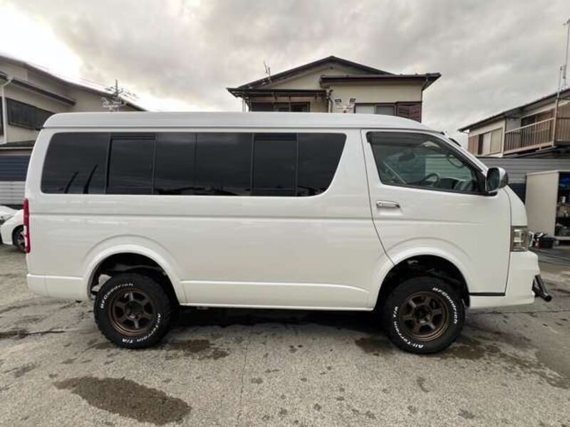 HIACE